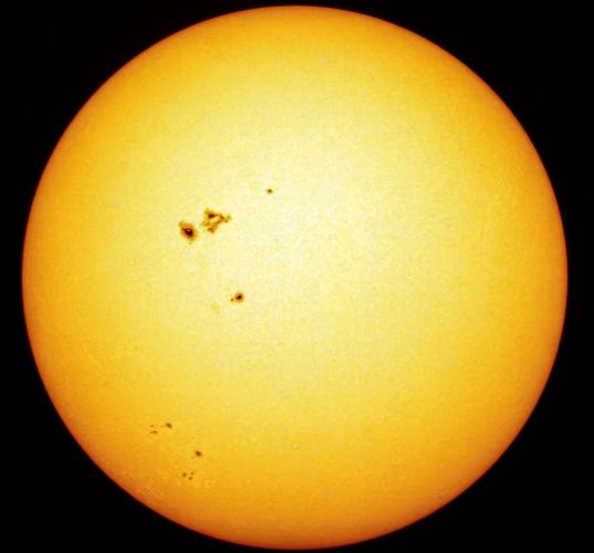 Przejdz do galerii Słońce