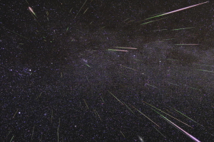 Maksimum meteorów z roju Orionidów 2025 (21.10.2025)